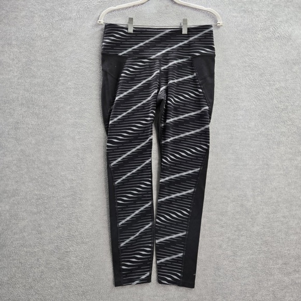 Athleta Women Activewear Pants M Black Geometric Yoga Legging Waves Stealth